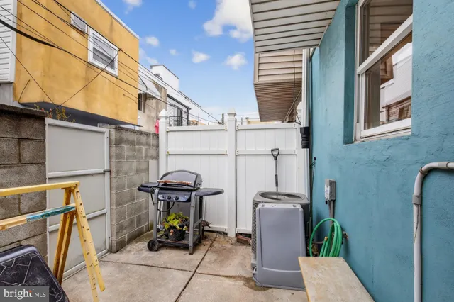 $2,395 | 1908 South Jessup Street, Philadelphia, PA 19148