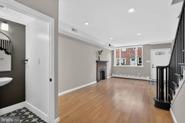 $2,395 | 1908 South Jessup Street, Philadelphia, PA 19148