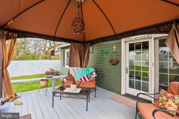 $260,000 | 318 West High Street, New Oxford, PA 17350