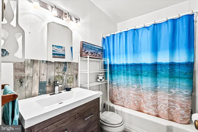 $325,000 | 314 Lafayette Street, Colonial Beach, VA 22443