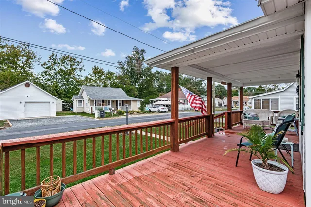 $325,000 | 314 Lafayette Street, Colonial Beach, VA 22443