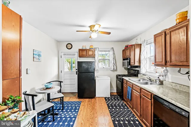 $325,000 | 314 Lafayette Street, Colonial Beach, VA 22443
