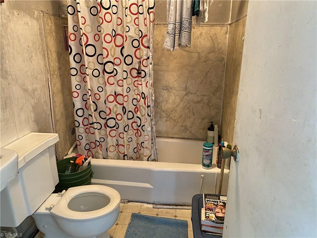 820 Mobile Street, Unit AB High Point, NC 27260 - Photo 17 of 18 Unit B