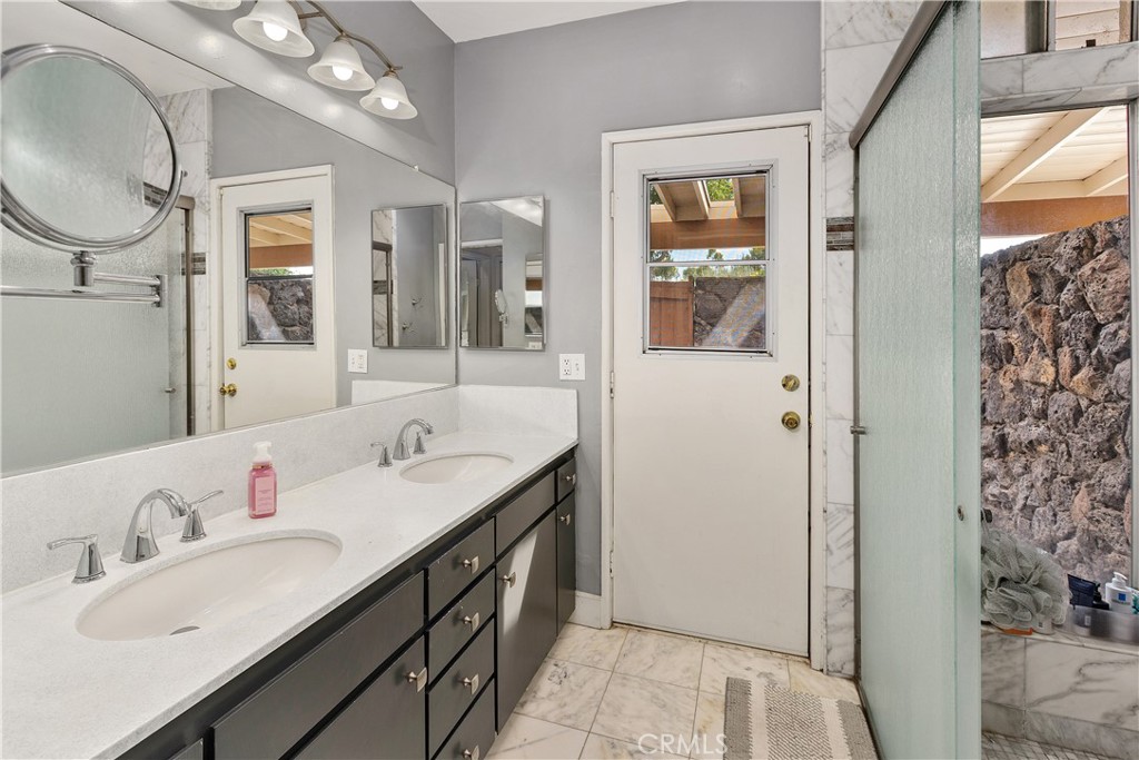 6125 Clarendon Court Riverside, CA 92506 - Photo 26 of 36
