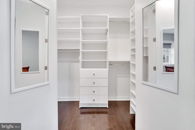 $600,000 | 521 Pine Street, Unit 3, Philadelphia, PA 19106