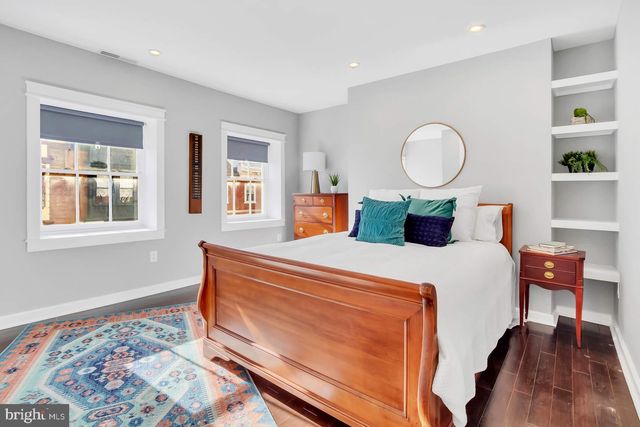 $600,000 | 521 Pine Street, Unit 3, Philadelphia, PA 19106