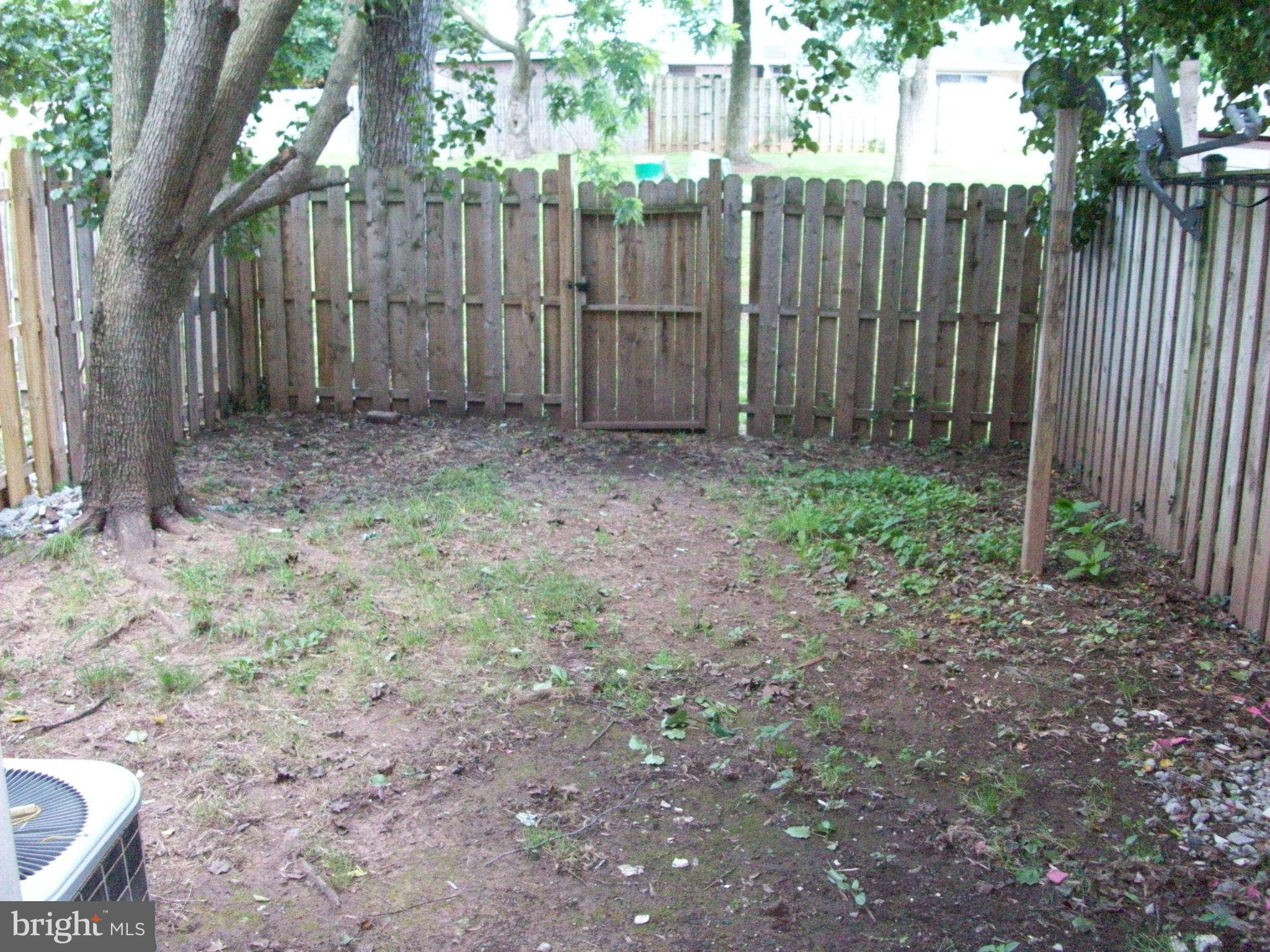 9285 Taney Road Manassas, VA 20110 - Photo 13 of 13 Exterior (Rear)