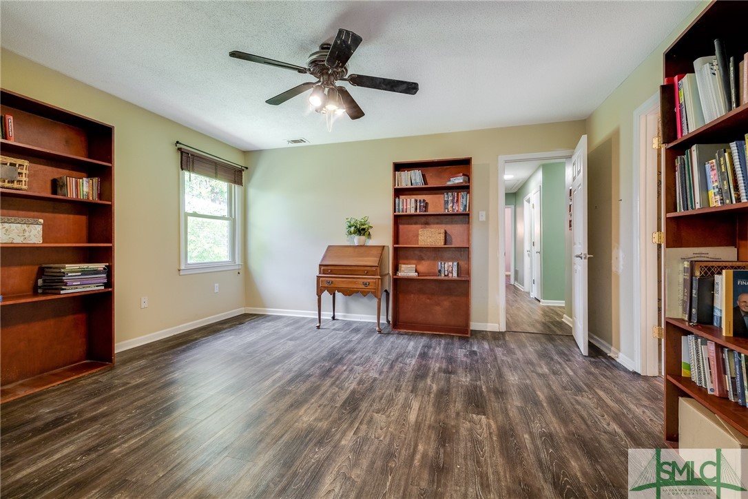 111 Chatsworth Road Savannah, GA 31410 - Photo 23 of 41