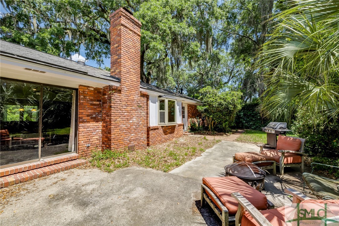 111 Chatsworth Road Savannah, GA 31410 - Photo 33 of 41