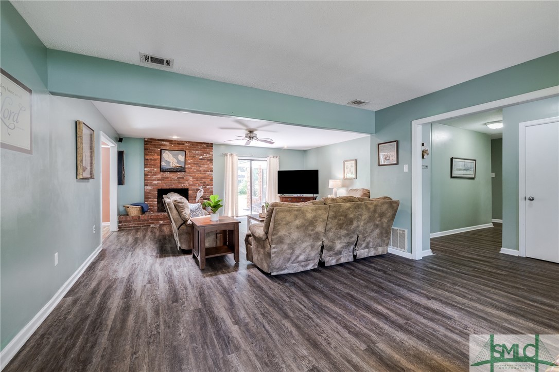 111 Chatsworth Road Savannah, GA 31410 - Photo 6 of 41