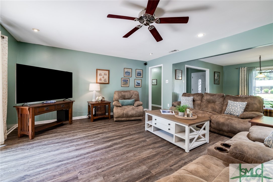 111 Chatsworth Road Savannah, GA 31410 - Photo 8 of 41