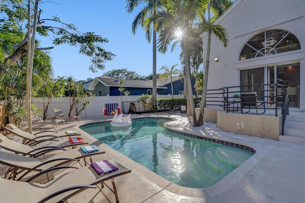 960 Northwest 4th Court Boca Raton, FL 33432 - Photo 7 of 75