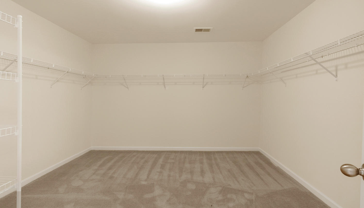 110 Ashley Bluffs Road Summerville, SC 29485 - Photo 27 of 46 110 Ashley Bluffs Rd Master Bed Closet