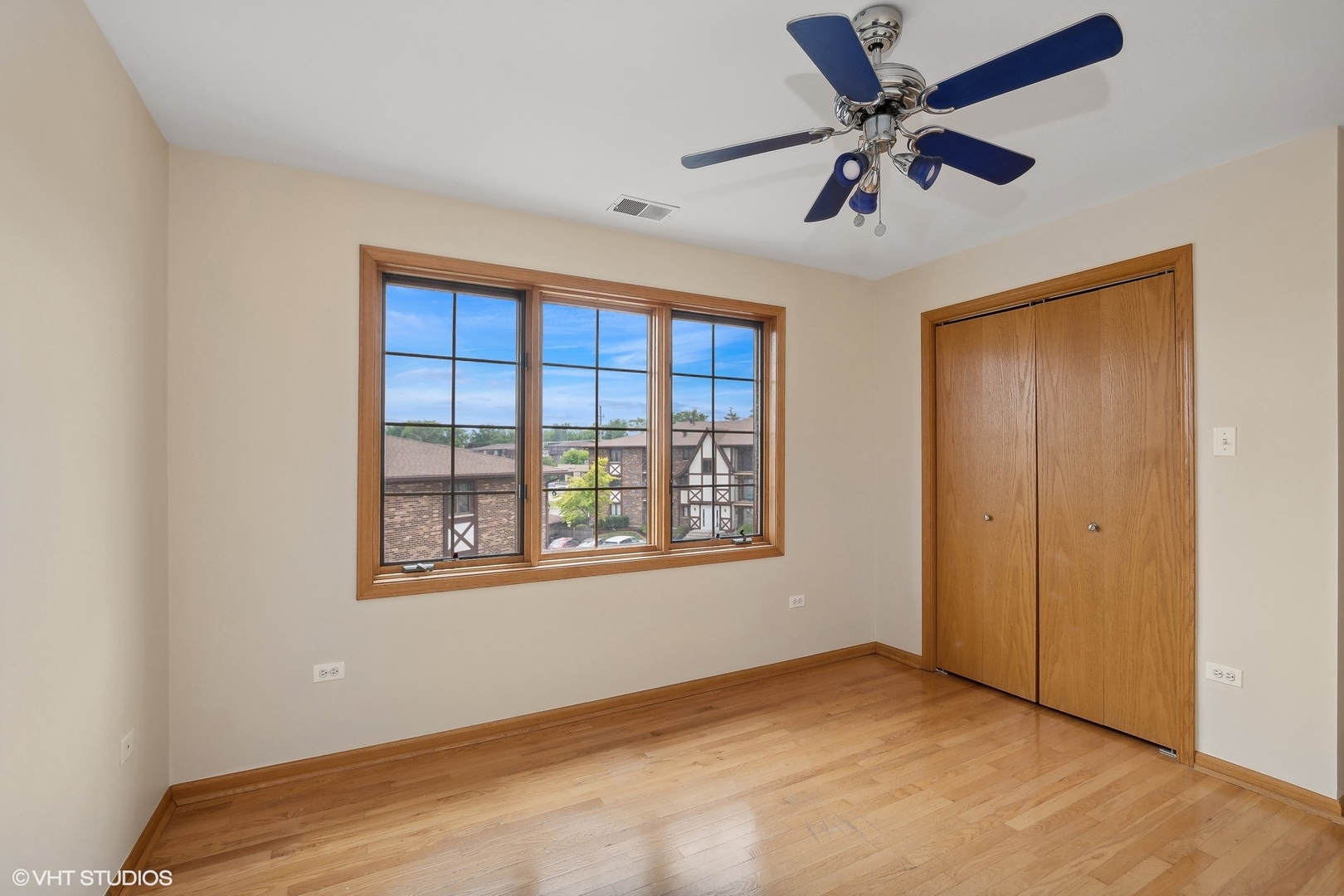 10538 SW Highway, Unit 403B Chicago Ridge, IL 60415 - Photo 11 of 14 Gallery Image 11