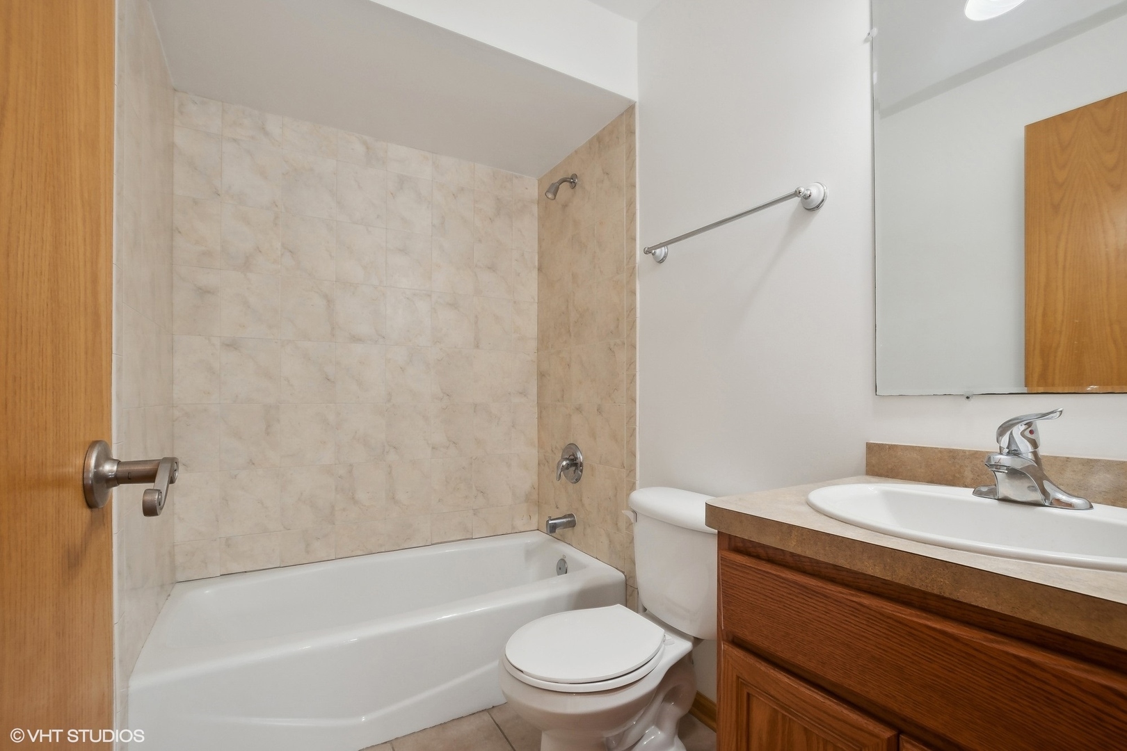 10538 SW Highway, Unit 403B Chicago Ridge, IL 60415 - Photo 12 of 14 Gallery Image 12