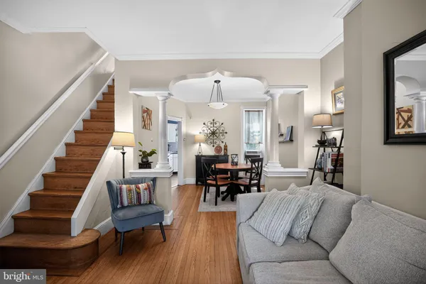 $424,900 | 132 East Hartwell Lane, Philadelphia, PA 19118