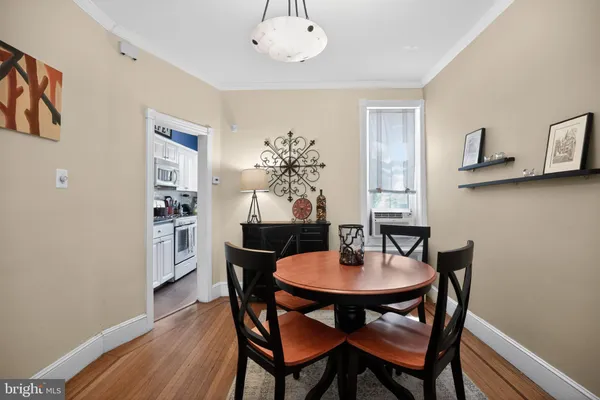 $424,900 | 132 East Hartwell Lane, Philadelphia, PA 19118