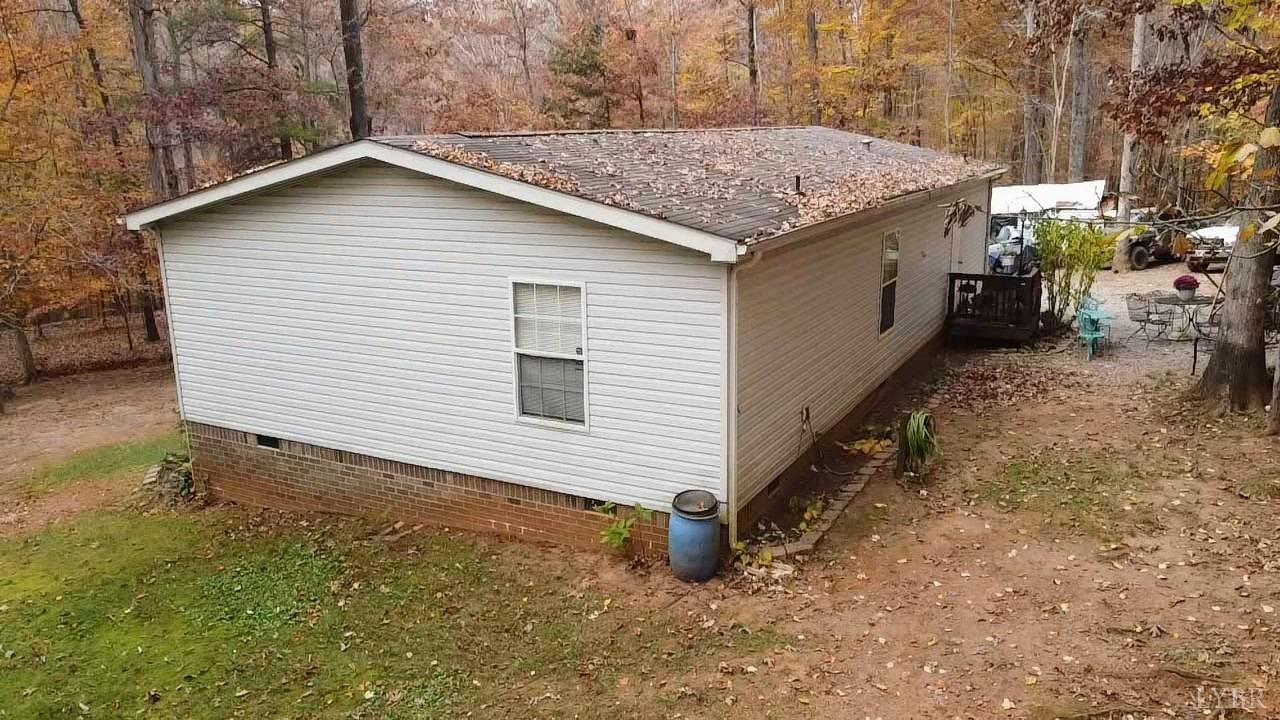 2305 Earley Farm Road Amherst, VA 24521 - Photo 2 of 18 Gallery Image 2
