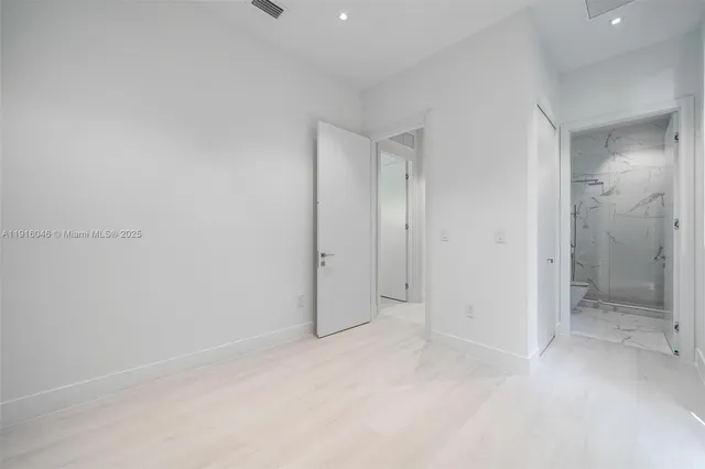 $5,895,000 | 3670 Avocado Avenue, Miami, FL 33133