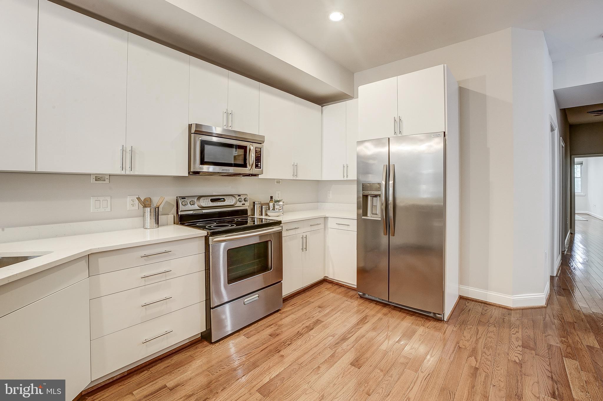 1006 M Street Northwest, Unit 3 Washington, DC 20001 - Photo 11 of 35