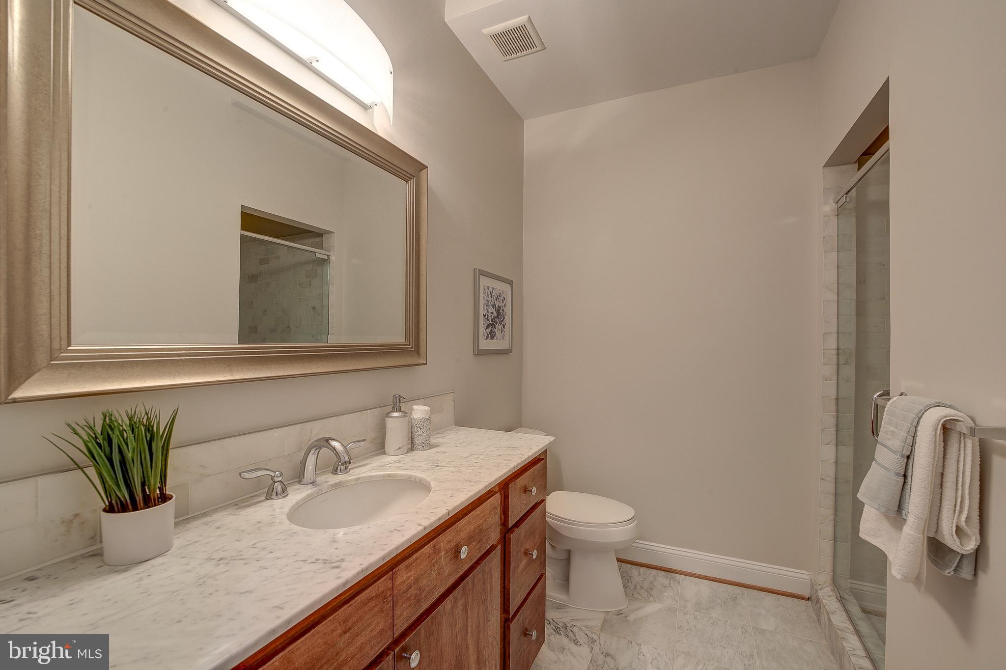 1006 M Street Northwest, Unit 3 Washington, DC 20001 - Photo 22 of 35