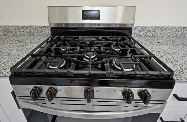 $438,000 | 1422 North Oak Street, Calistoga, CA 94515