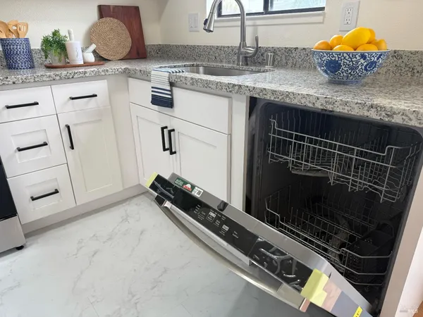 $438,000 | 1422 North Oak Street, Calistoga, CA 94515