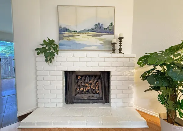 $438,000 | 1422 North Oak Street, Calistoga, CA 94515