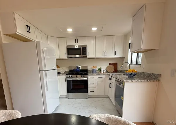 $438,000 | 1422 North Oak Street, Calistoga, CA 94515