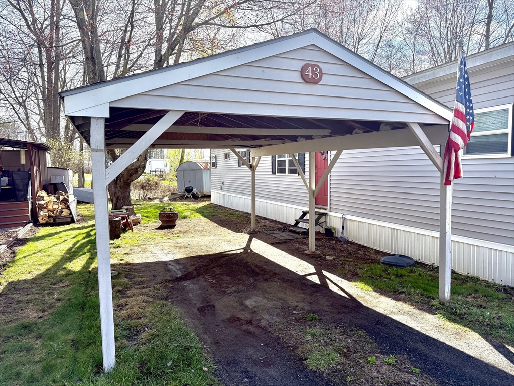 868 Southampton Road, Unit 43 Westfield, MA 01085 - Photo 15 of 16