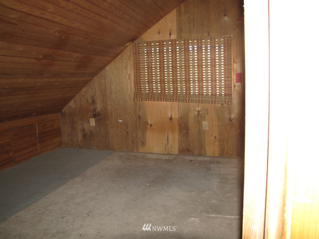 8 Rainier Road Tonasket, WA 98855 - Photo 11 of 24 Gallery Image 11