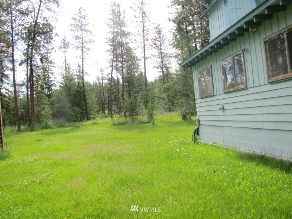 8 Rainier Road Tonasket, WA 98855 - Photo 18 of 24 Gallery Image 18