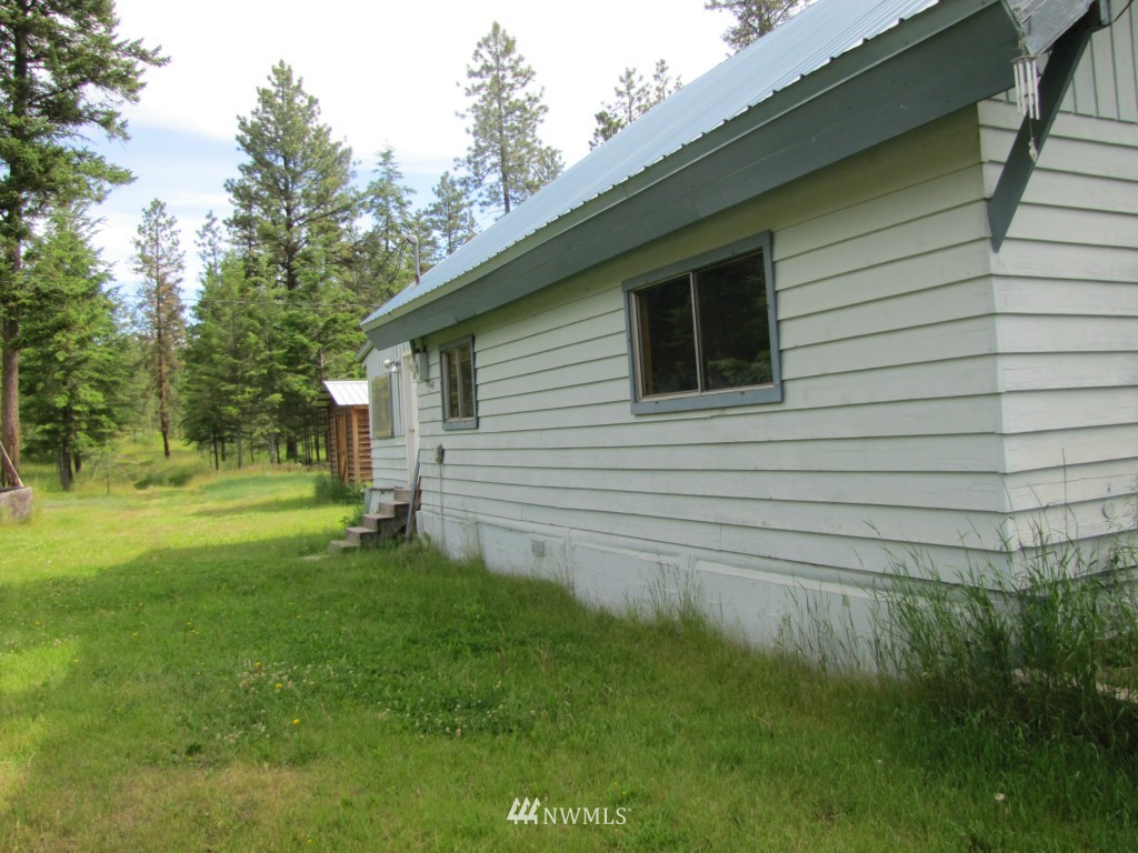 8 Rainier Road Tonasket, WA 98855 - Photo 22 of 24 Gallery Image 22