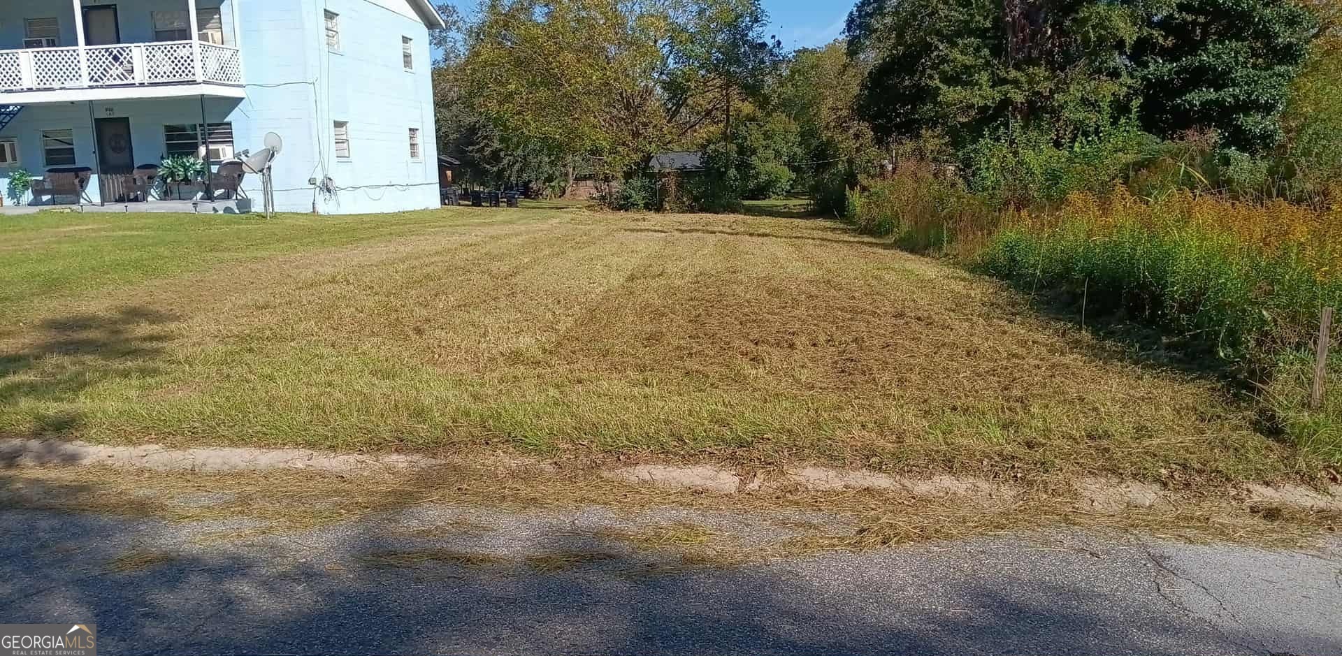 608 East Lemon Street Fitzgerald, GA 31750 - Photo 2 of 3