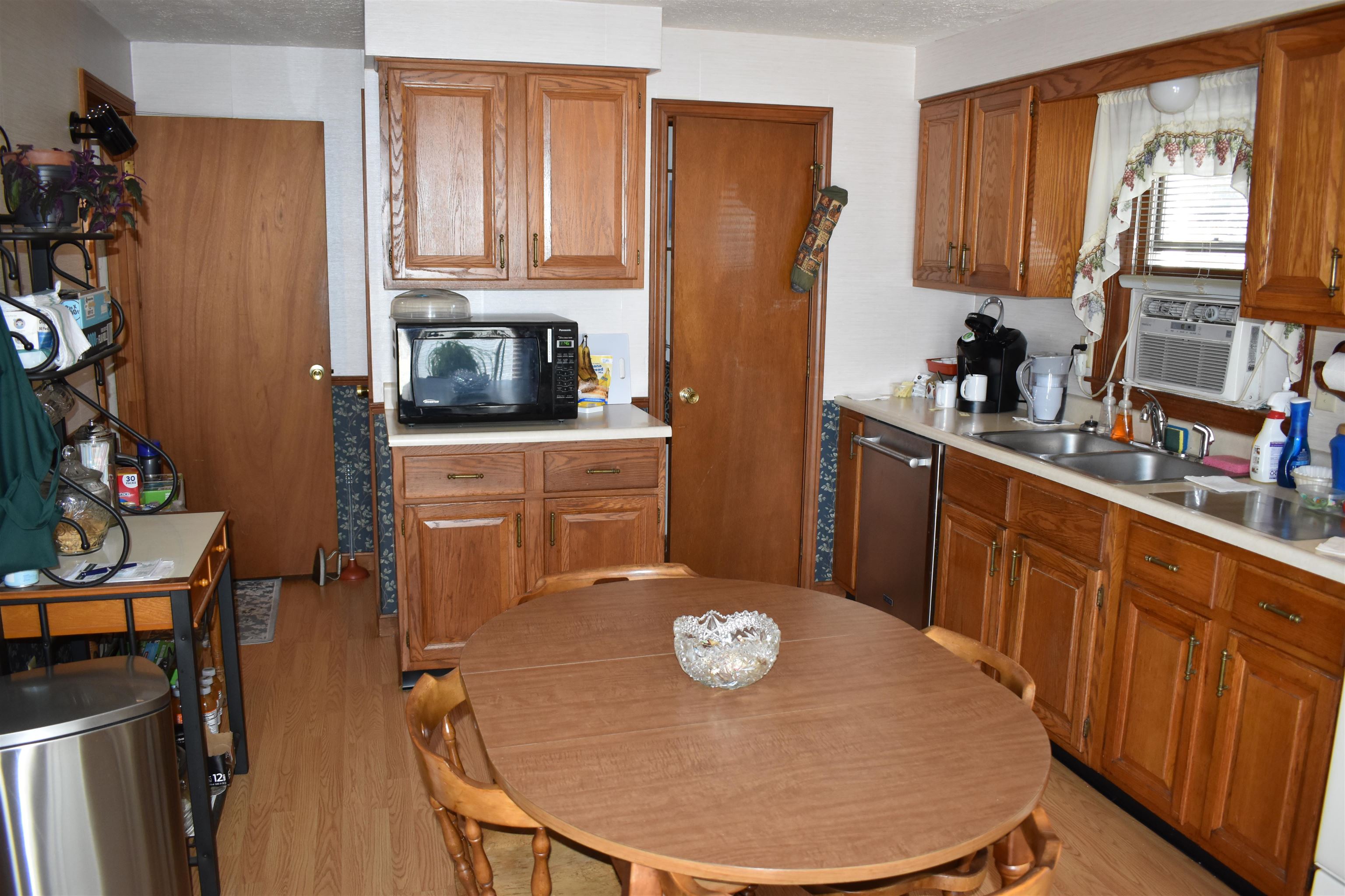 62 Wheelock Street Manchester, NH 03102 - Photo 10 of 14