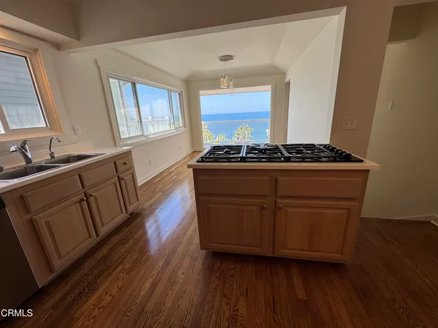 $15,000 | 32175 Coast Highway, Laguna Beach, CA 92651