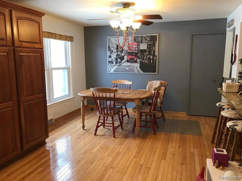 45300 West 11 Mile Road Novi, MI 48375 - Photo 6 of 11