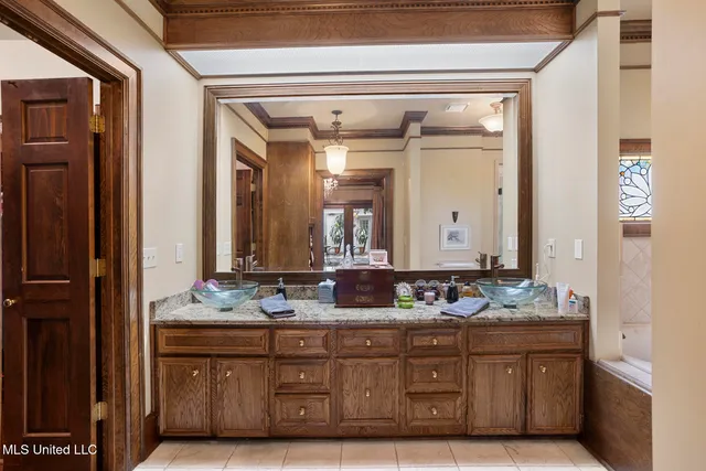 $2,300,000 | 3826 Highway 18, Brandon, MS 39042