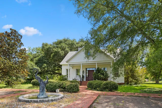 $2,300,000 | 3826 Highway 18, Brandon, MS 39042