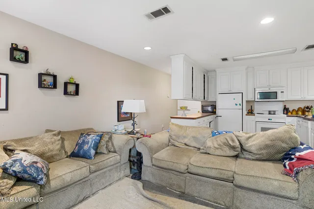 $2,300,000 | 3826 Highway 18, Brandon, MS 39042