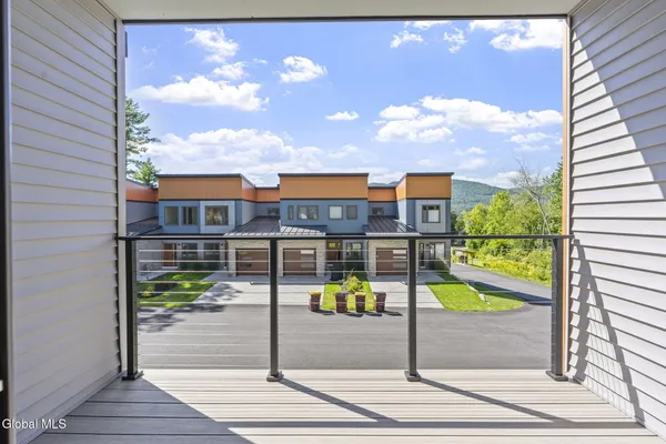 $665,000 | 15 Footpath Way, Lake George, NY 12845