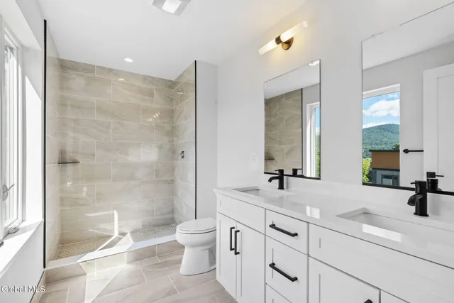 $665,000 | 15 Footpath Way, Lake George, NY 12845