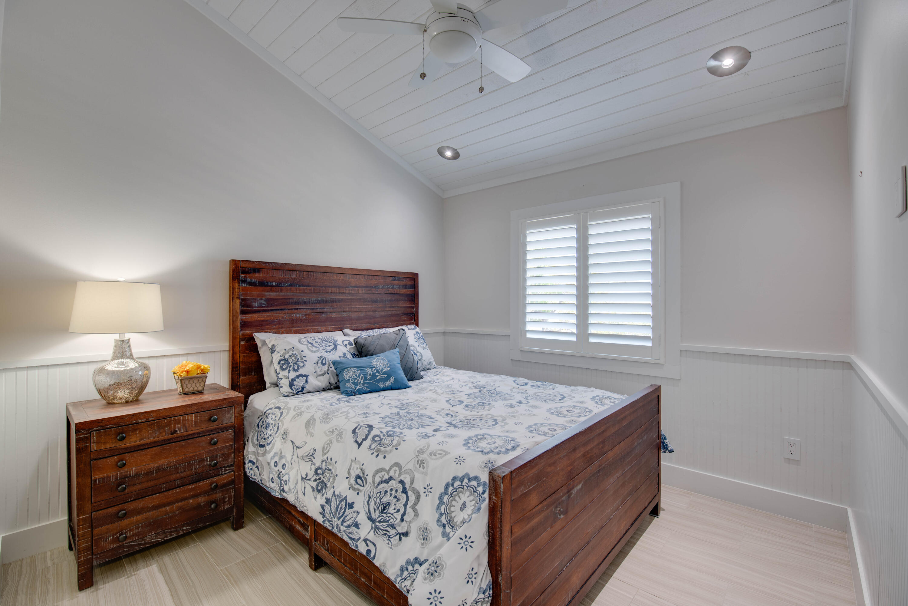 375 Pirates Road Summerland Key, FL 33042 - Photo 15 of 30 Bedroom #2