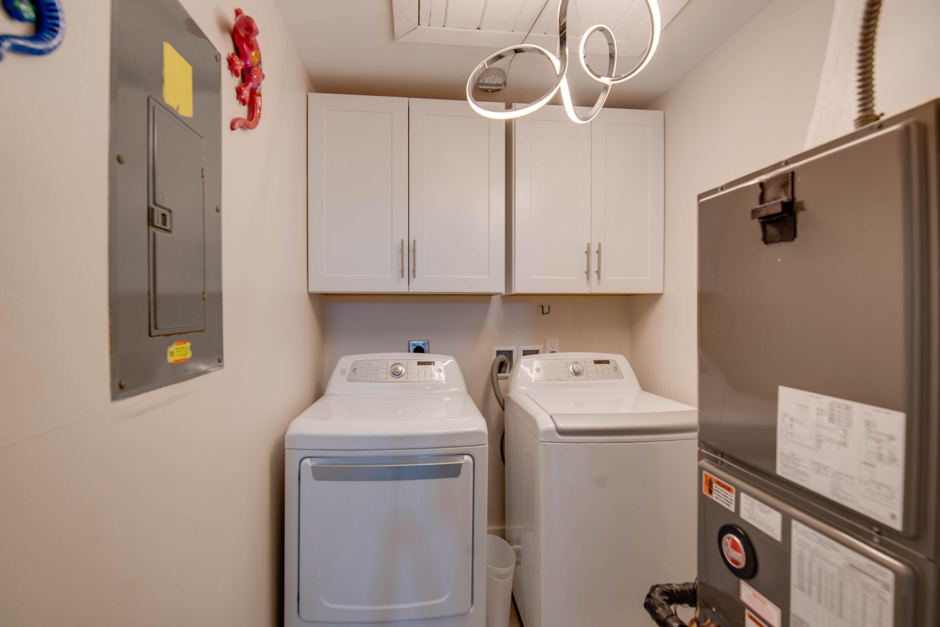 375 Pirates Road Summerland Key, FL 33042 - Photo 21 of 30 Laundry Room