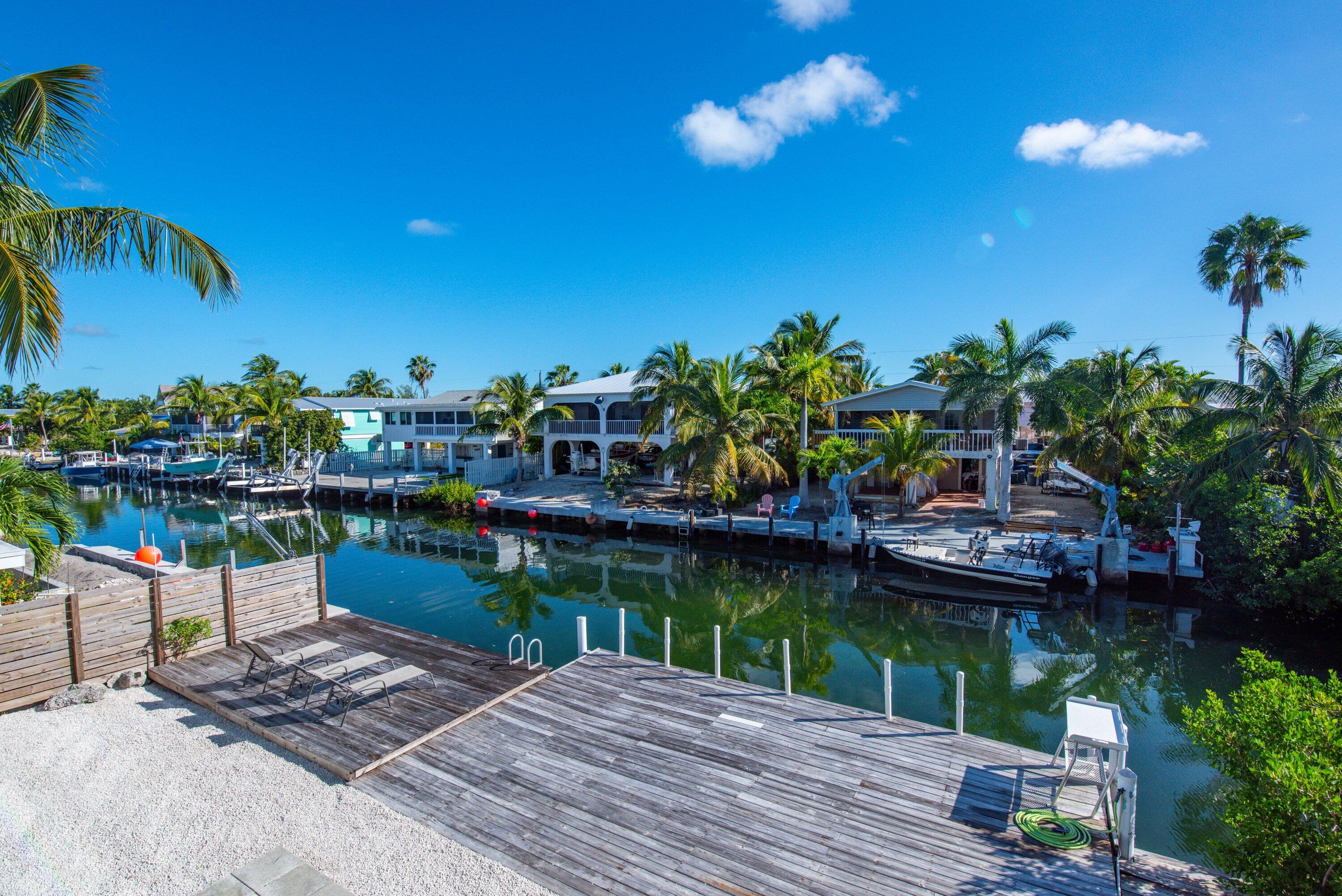 375 Pirates Road Summerland Key, FL 33042 - Photo 23 of 30 Large Yard and Deck