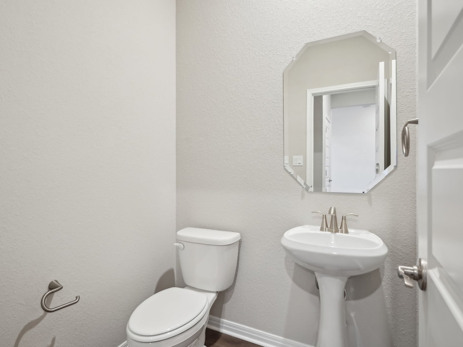 1836 South Main Street Kyle, TX 78640 - Photo 6 of 23 Photo is not of the actual home, but is an inspirational photo of builder’s model home and may depict options, furnishings, and/or decorator features that are not included