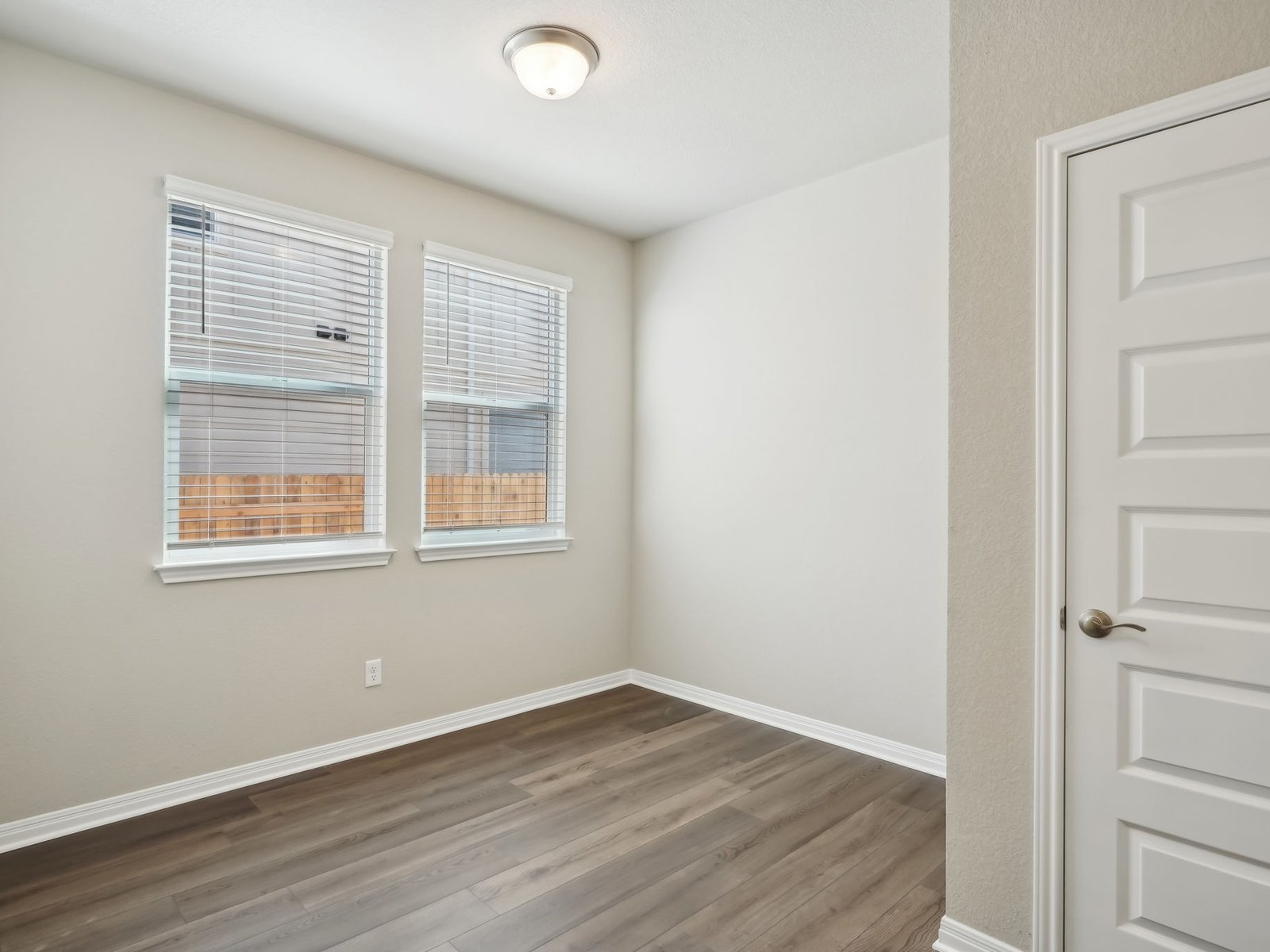 1836 South Main Street Kyle, TX 78640 - Photo 9 of 23 Photo is not of the actual home, but is an inspirational photo of builder’s model home and may depict options, furnishings, and/or decorator features that are not included