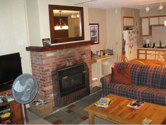 695 East Mountain Road, Unit F8 Killington, VT 05751 - Photo 8 of 22 Gallery Image 8