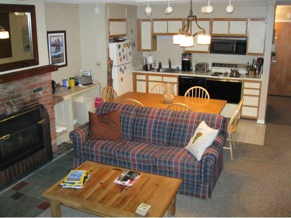 695 East Mountain Road, Unit F8 Killington, VT 05751 - Photo 10 of 22 Gallery Image 10