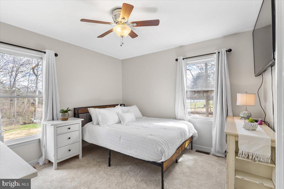 125 Choptank Road Stafford, VA 22556 - Photo 21 of 65 Primary Bedroom!